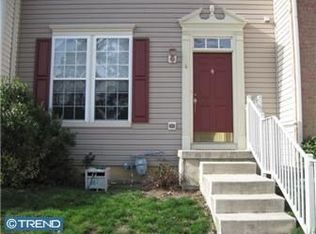 4 Bridle Path Ct, Sicklerville, NJ 08081