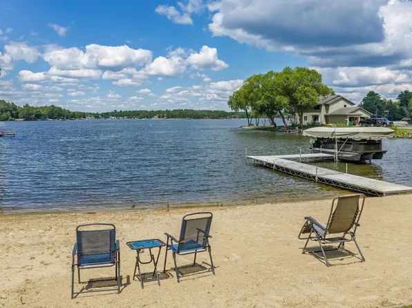 715 Canyon Rd #4, Wisconsin Dells, WI 53965