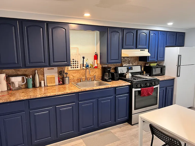 220 Bergen St #1 — Photo 11