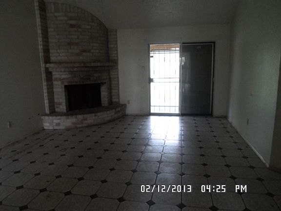 2nd image of 11618 Welshpool Glen Dr