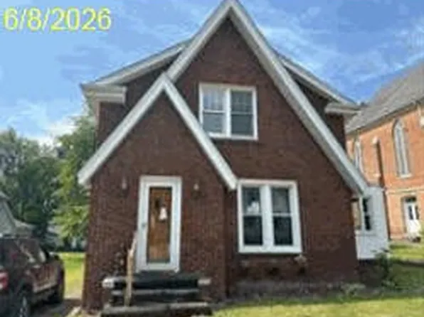 123 Seward St, Hudson, MI 49247
