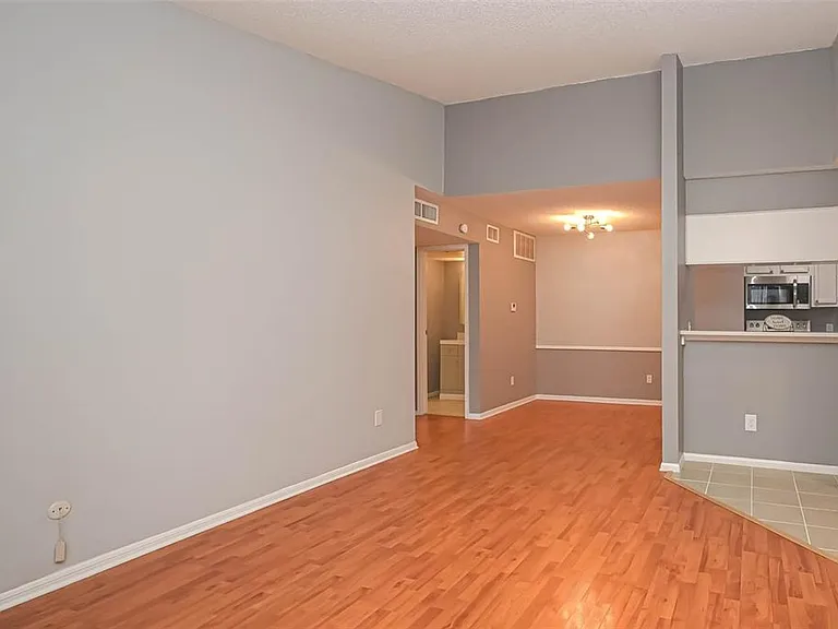 2120 El Paseo St #2108 — Photo 8