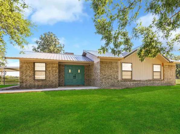 807 County Road 4130, New Boston, TX 75570