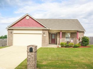 105 Wildflower Dr, Beebe, AR 72012