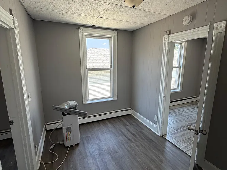 219 Magnolia Ave #3L — Photo 9