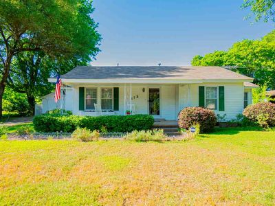 113 Fairview St, Marshall, TX, 75672
