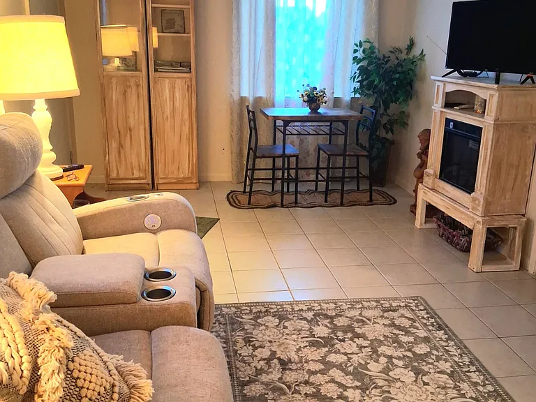 590 1/2 Rio Vista Ave — Photo 22