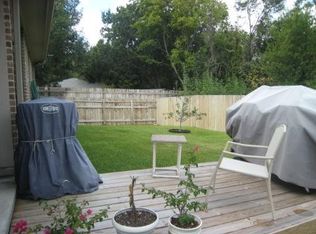 1905 Debbie Dr, Bryan, TX 77802