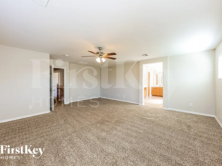 15608 N 172nd Ln — Photo 10