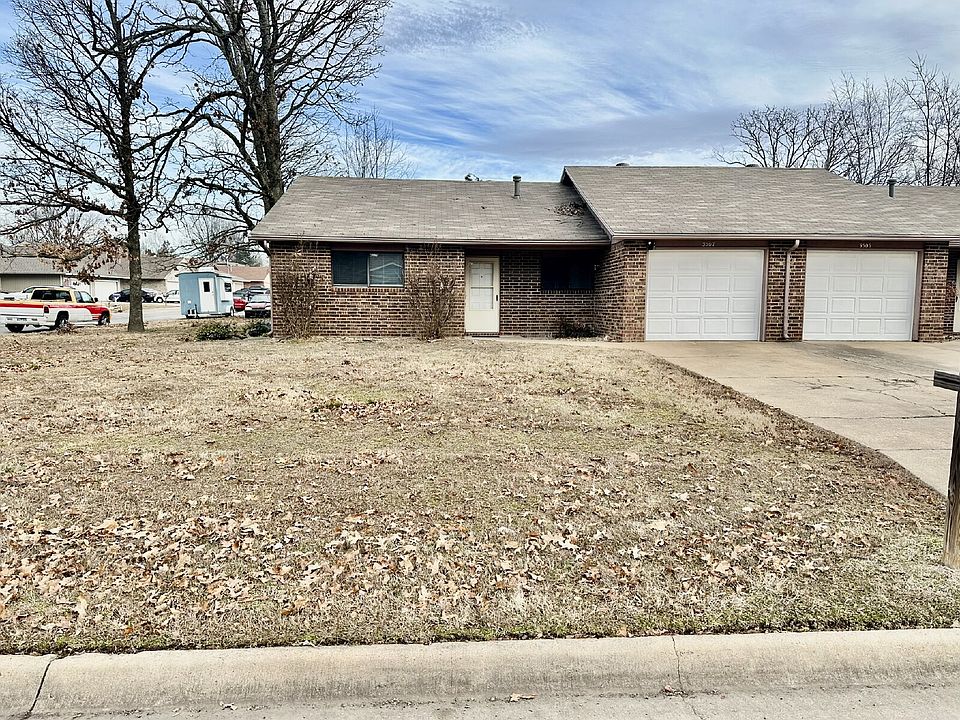 1st image of 3507 W Beechwood Dr
