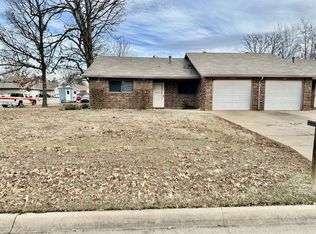 3507 W Beechwood Dr, Rogers, AR 72756