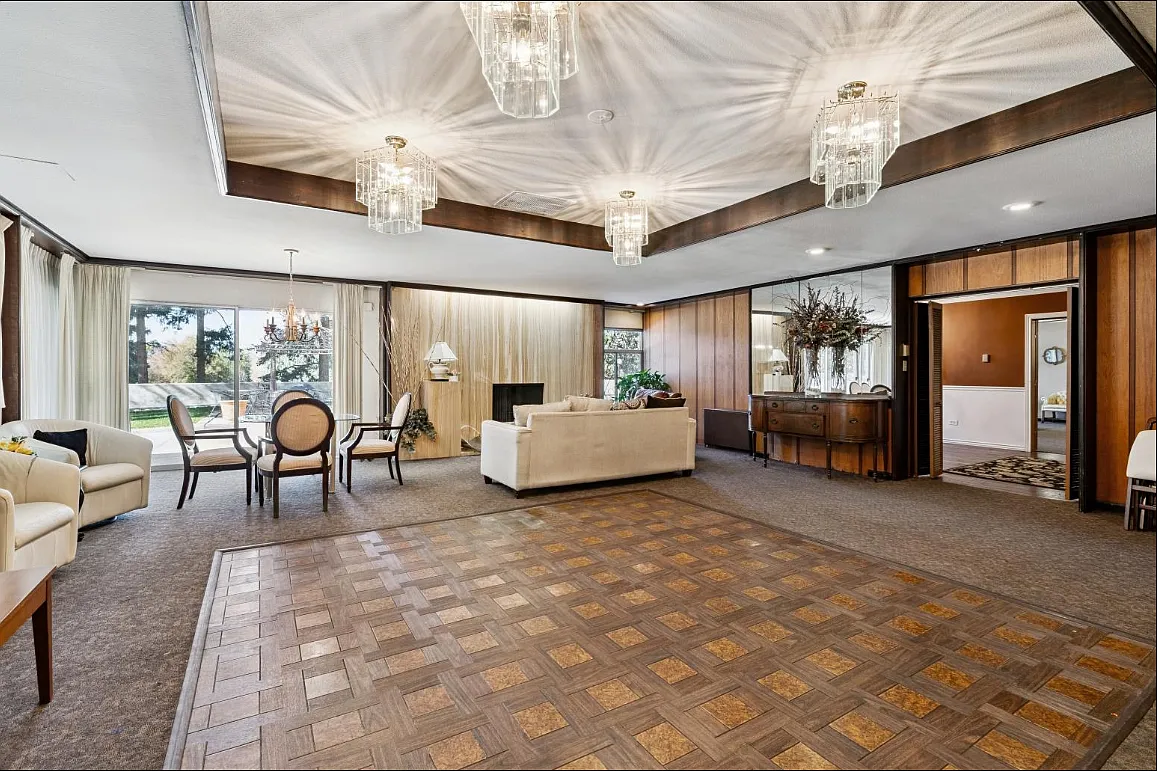 Cheesman Club Apartments — Photo 4