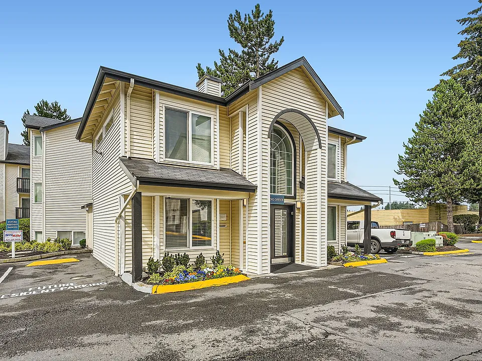 Exterior of the Leasing Office at Brookhaven Apartments in Federal Way, Washington