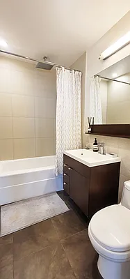 Rented by Chase Global Realty Corp | media 16