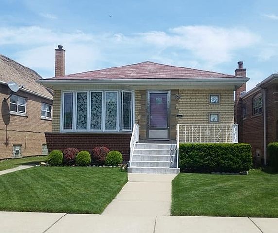 2nd image of 5405 S Kedvale Ave