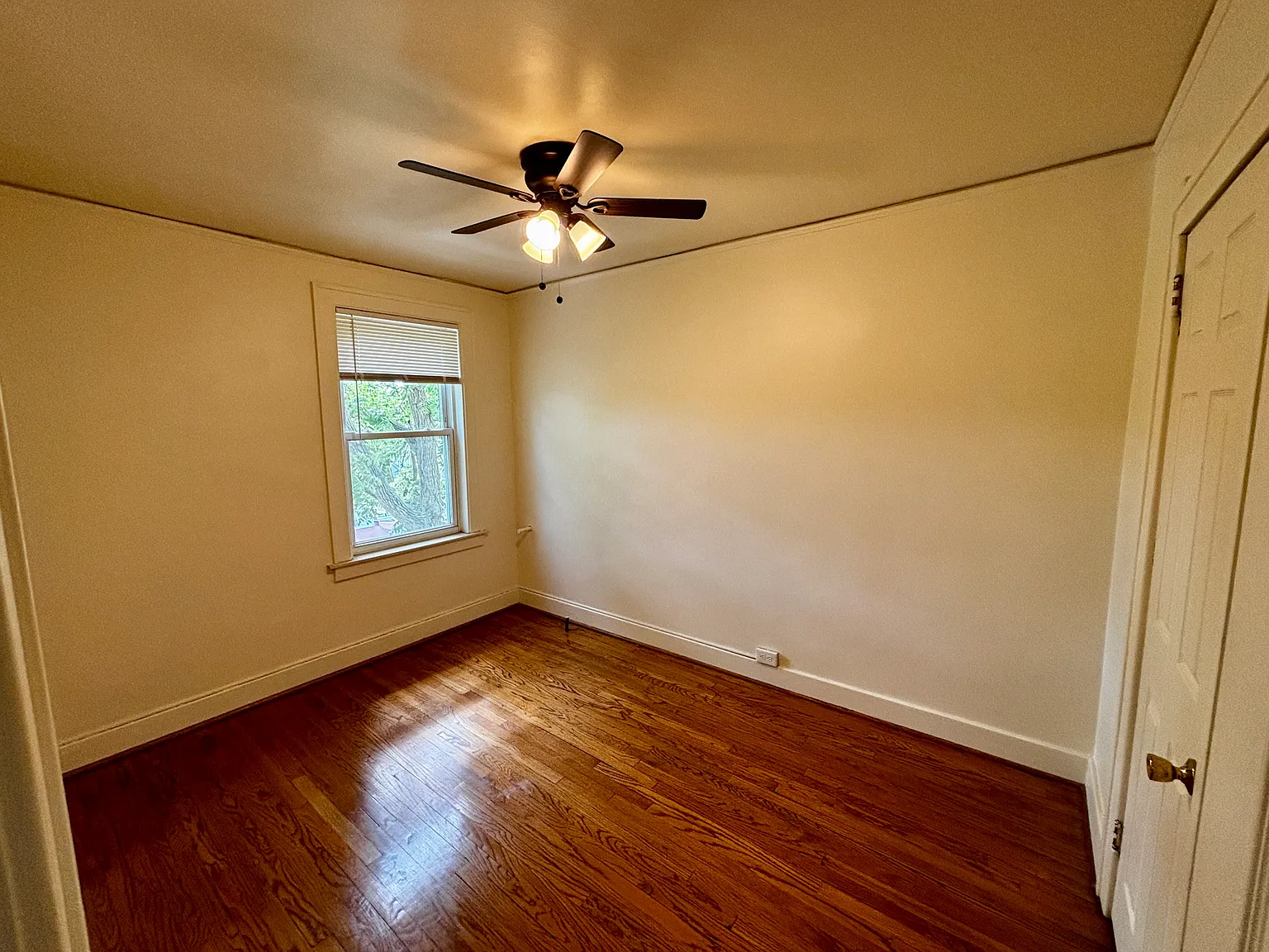 100 Miami Road — Photo 4