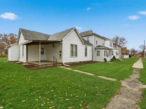 1916 Avenue F, Fort Madison, IA 52627