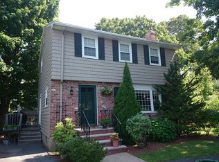 26 Maple Ter, West Roxbury, MA 02132