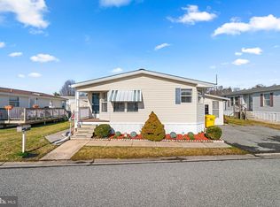 9 Kerria Ln, Middle River, MD 21220