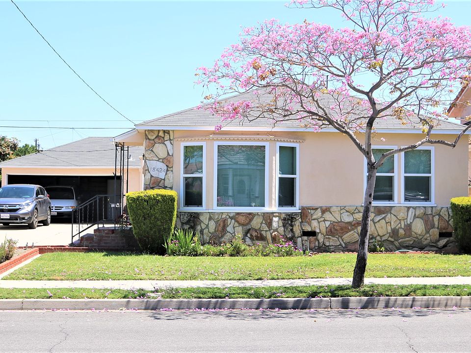 1st image of 18424 Clarkdale Ave