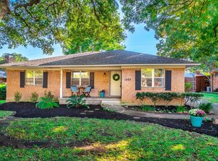 1207 Laurel Ln, Richardson, TX 75080