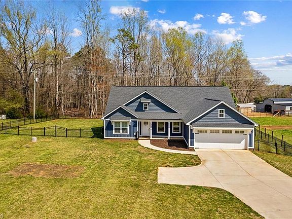 3rd image of 8494 Bringle Ferry Rd