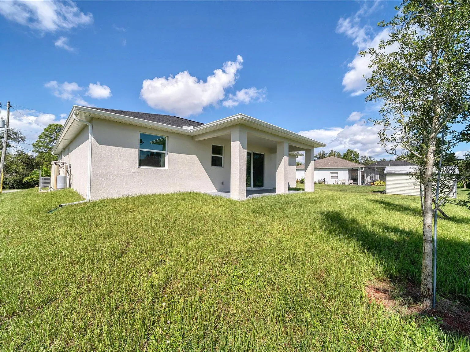3 bed, 1498 sqft, $2,300 — Photo 4