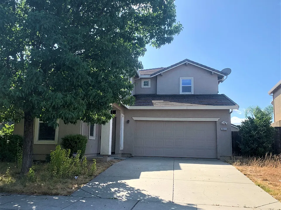 3571 Loggerhead Way