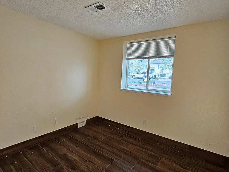 15691 E Colorado Ave — Photo 10