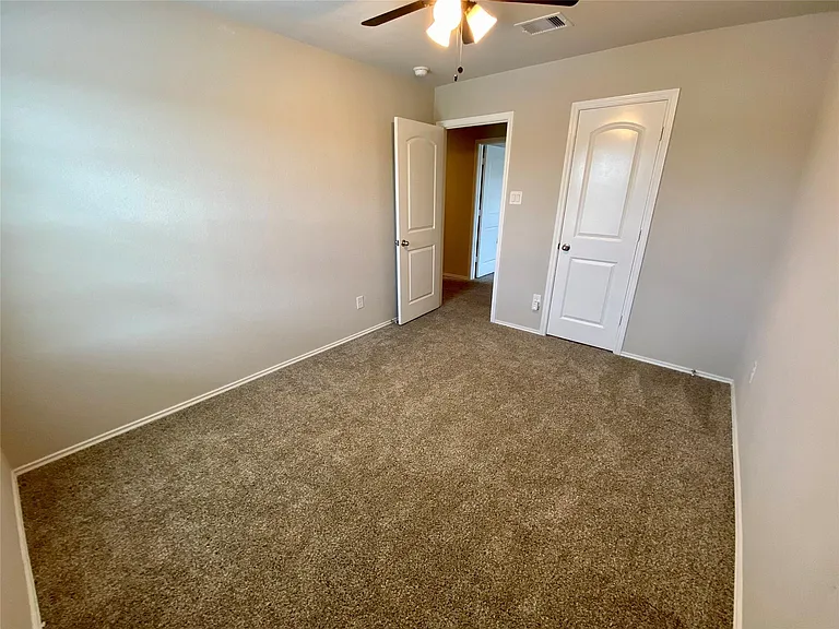 13832 Rock Island Trl — Photo 30