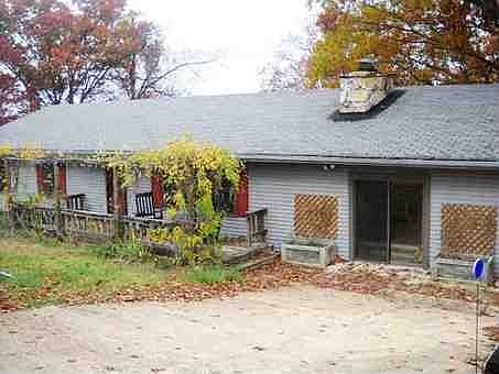 1st image of 534 Fern Dr