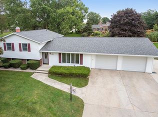 1102 6th St, Kewaunee, WI 54216