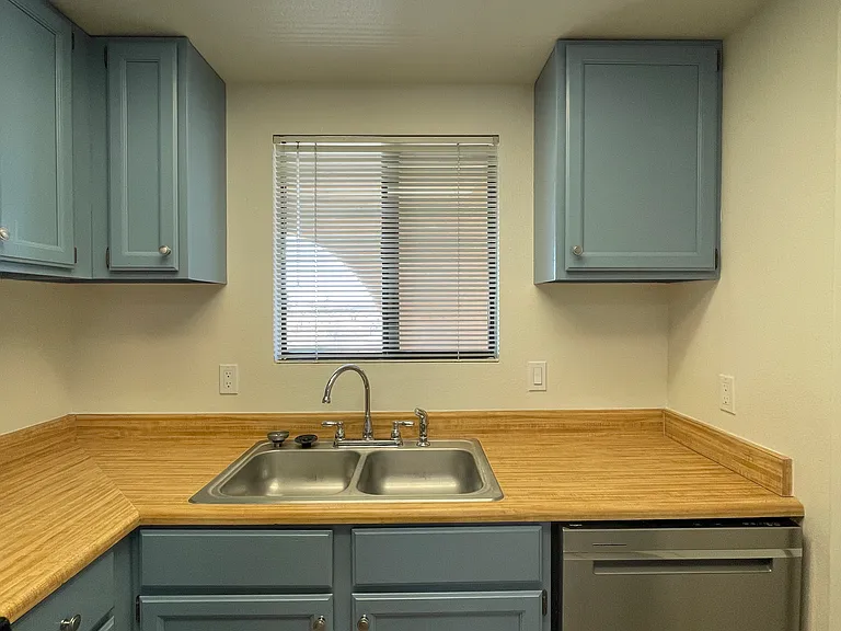 57545 Yucca Trl #7 — Photo 13