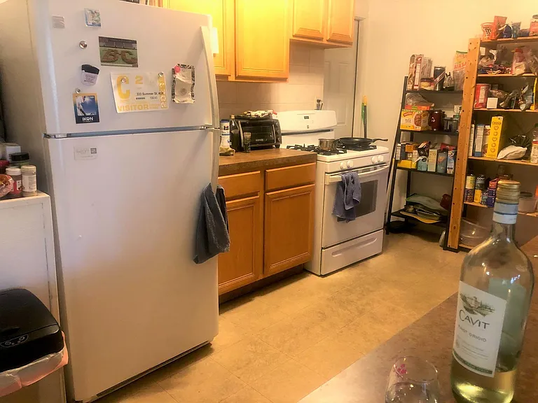 223 Summer St #3R — Photo 1