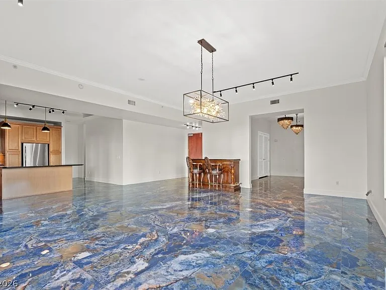 360 E Desert Inn Rd #407 — Photo 12