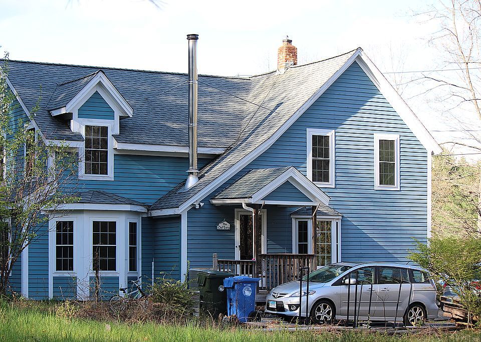 2nd image of 431 Hunter Rd