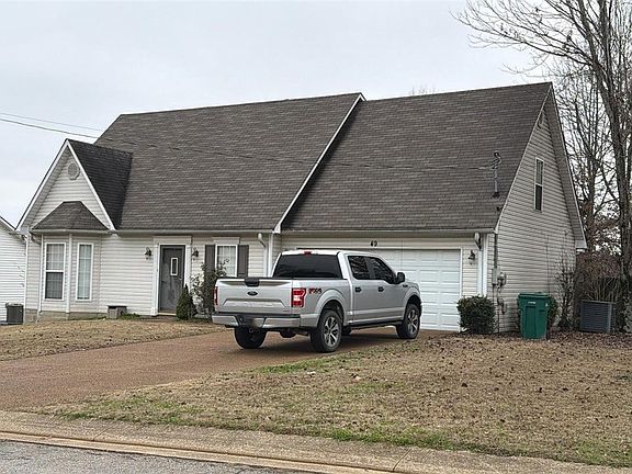 4th image of 49 Fredricksburg Dr