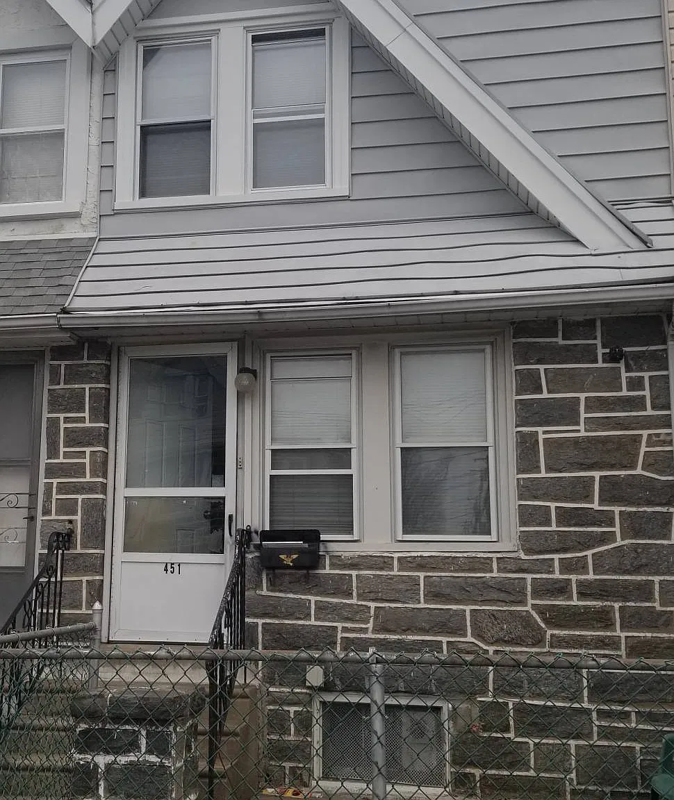 Timberlake Road - 451 - 1 — Photo 1