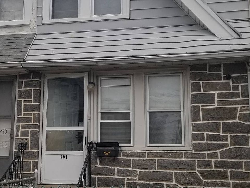 1st image of 451 Timberlake Rd