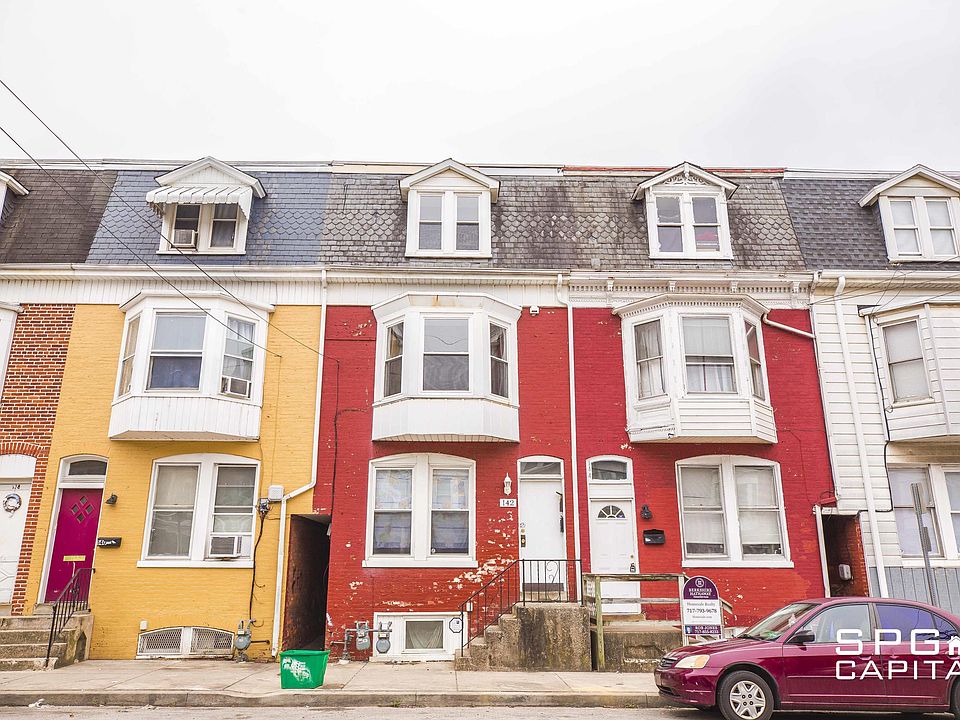 1st image of 142 W Jackson St #B
