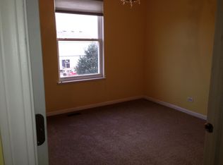 234 Gregory M Sears Dr, Gilberts, IL 60136