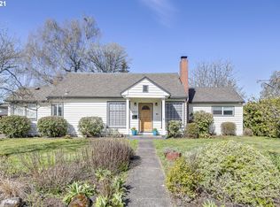 1945 NE Galloway St, McMinnville, OR 97128