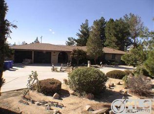 19145 Tomahawk Rd, Apple Valley, CA 92307