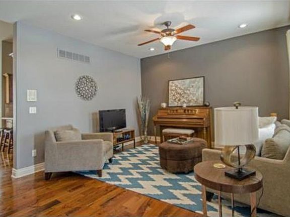 3rd image of 1819 NW 92nd Pl