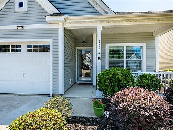2nd image of 5072 Newport Lakes Dr