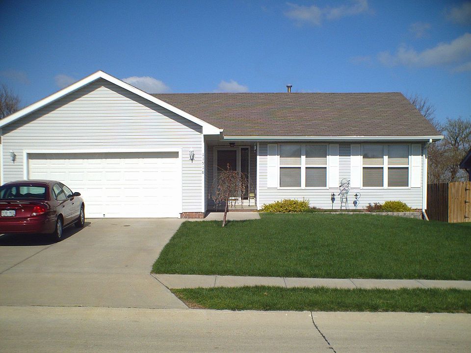 1st image of 11910 S 219th Ave