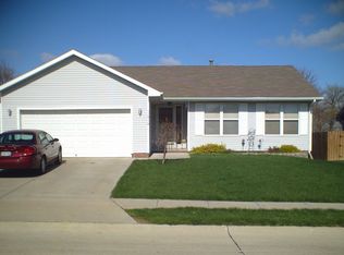 11910 S 219th Ave, Gretna, NE 68028