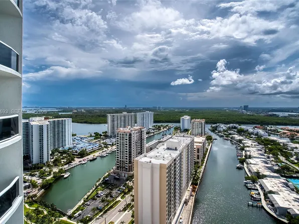 16001 Collins Ave, Sunny Isles Beach, FL