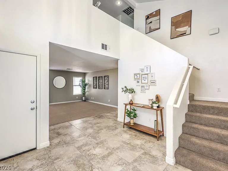 5016 Dancing Lights Ave — Photo 3