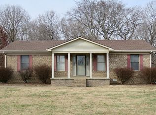 3168 Todd Deer Lick Rd, Lewisburg, KY 42256